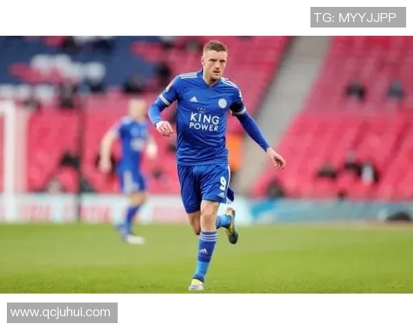 因足球比赛意外身亡的球星故事揭示了运动员生命的脆弱与拼搏精神