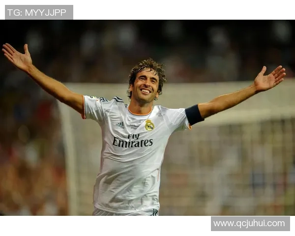 心墙足球球星的传奇之路:从草根到世界顶级球场的奋斗故事 心墙足球球星的传奇之路:从草根到世界顶级球场的奋斗故事